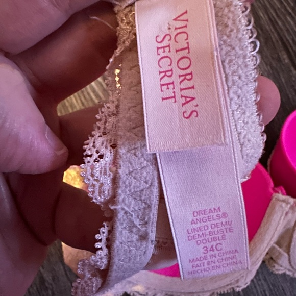 Victoria’s Secret Dream Angels bra size 34C - Picture 3 of 3